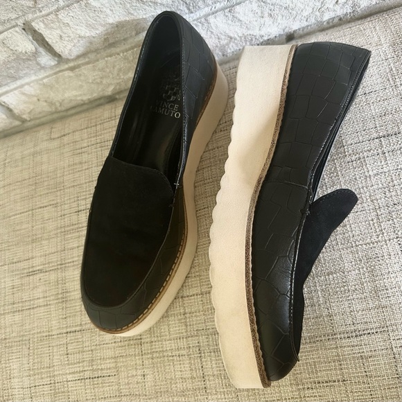 Vince Camuto Black Platform Loafers Croc Embossed | 7.5 | Preppy | Normcore - Picture 2 of 5